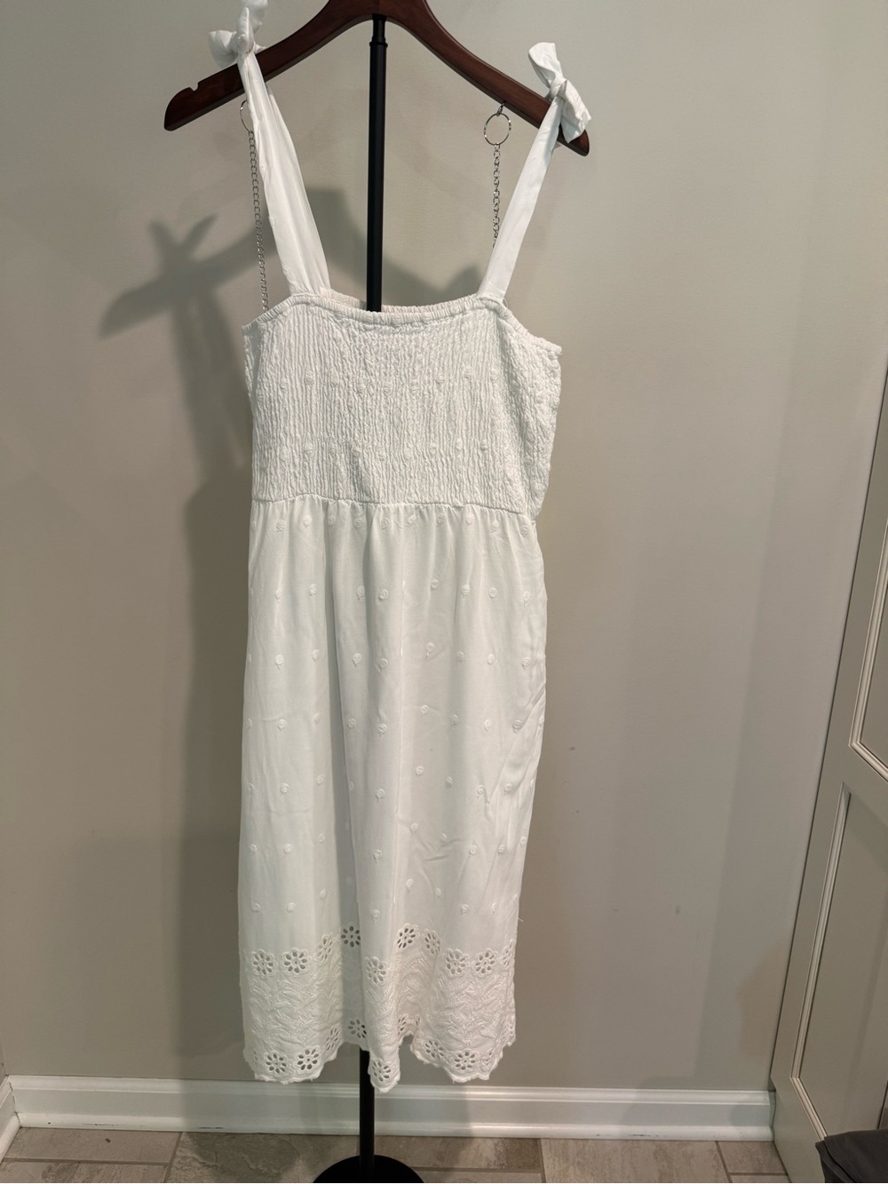 White Eyelet Tie-Shoulder Midi Summer Dress Size XL Poolside Euro Tropical Beach